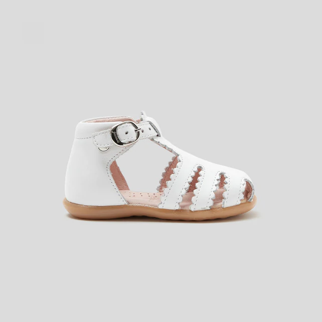 Baby girl pre-walker sandals