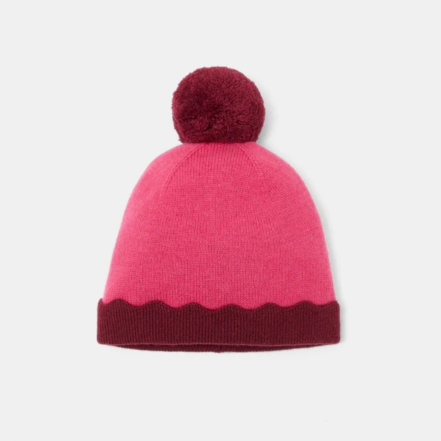 Toddler girl scalloped hat