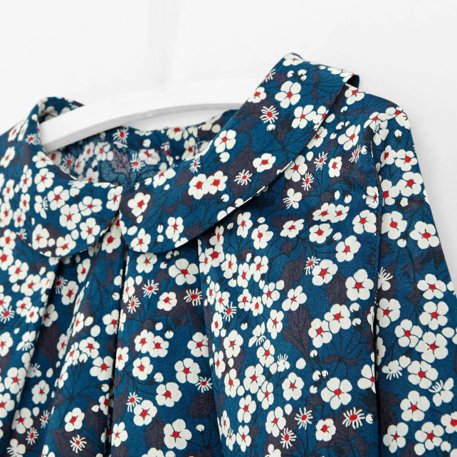 Girl blouse in Liberty Mitsy print