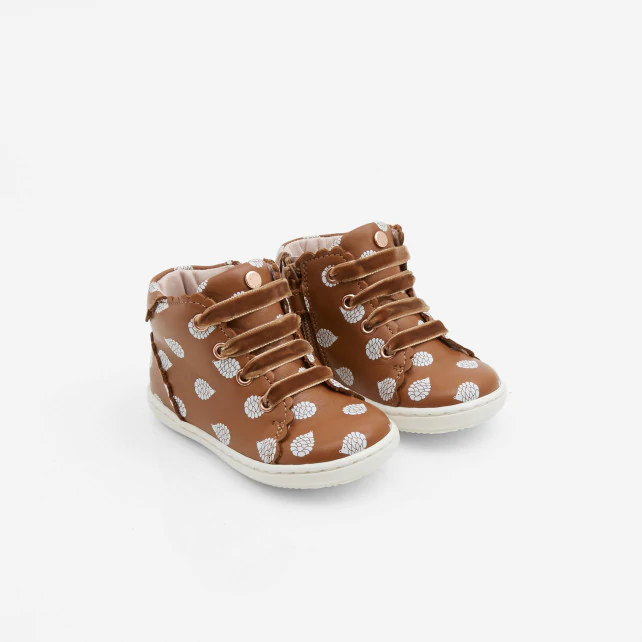 Baby girl high-top tennis shoes