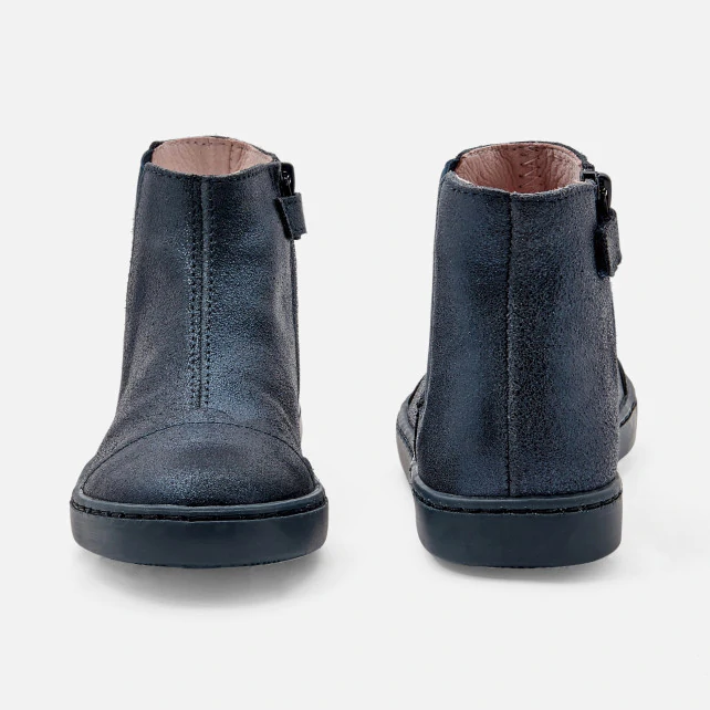 Girl Chelsea boots