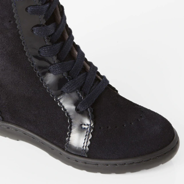 Girl lace-up boots