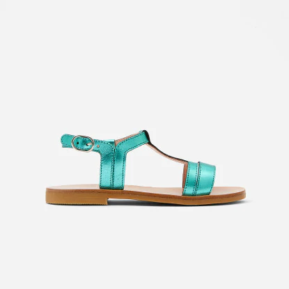 Girl iridescent leather sandals