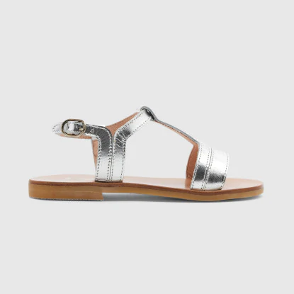 Girl iridescent leather sandals