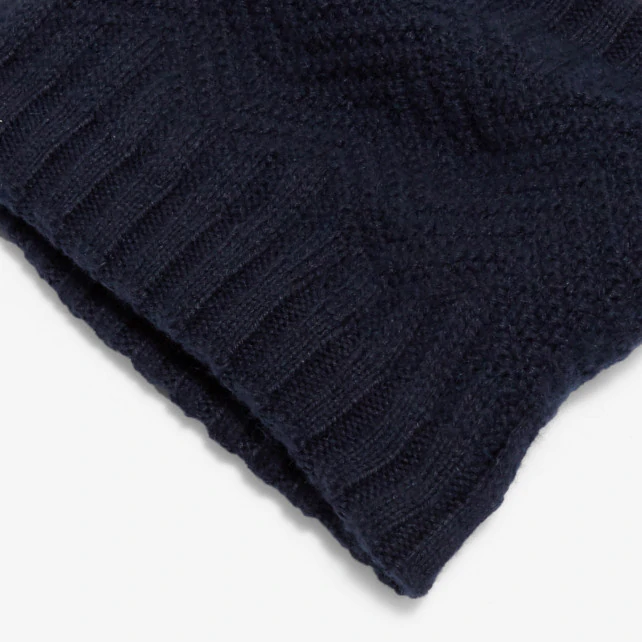 Boy snood with micro-fleece lining