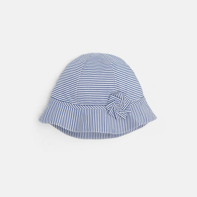 Girl striped bucket hat