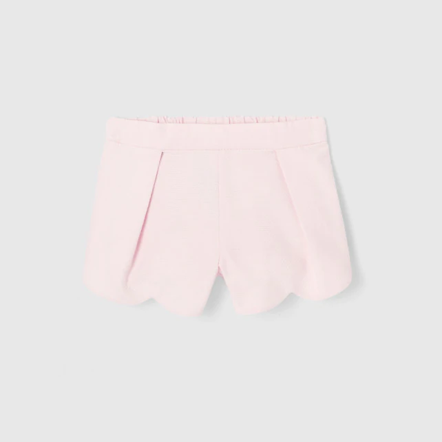 Toddler girl scalloped shorts