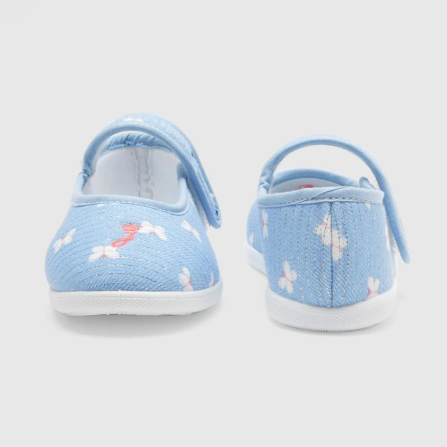 Girl slippers