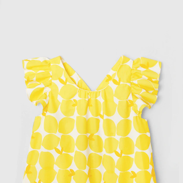 Girl blouse with lemon motif