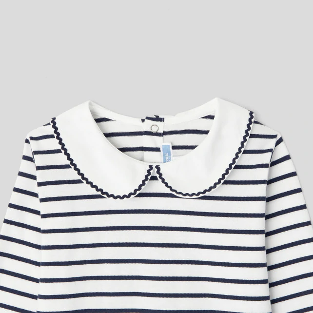 Girl striped t-shirt