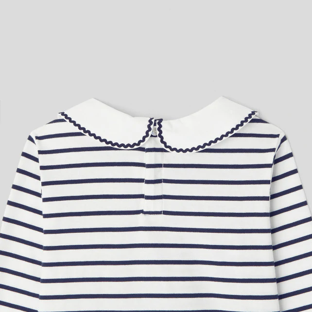 Girl striped t-shirt