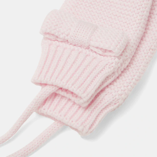 Baby girl knit mittens