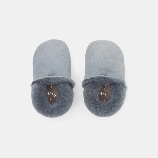 Lined baby slippers