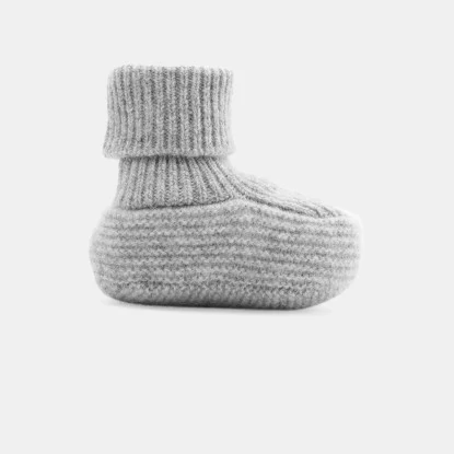 Baby cashmere booties