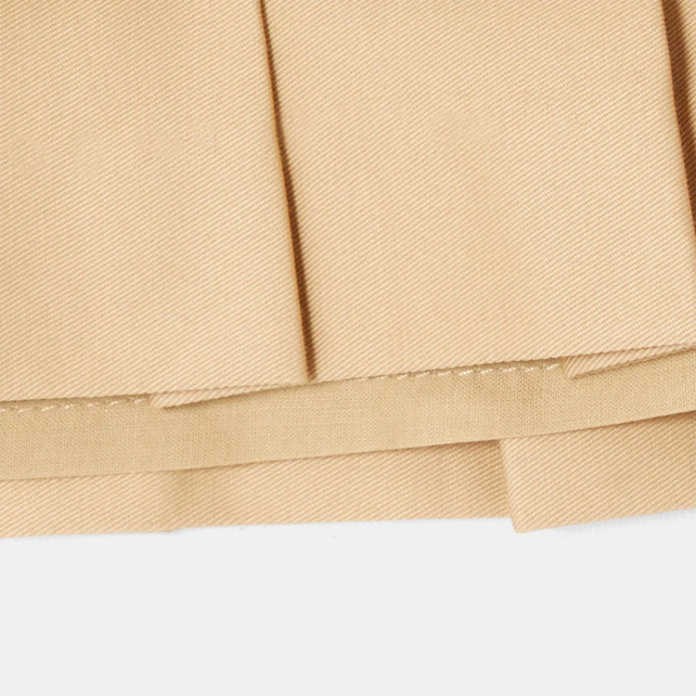 Girl pleated skirt