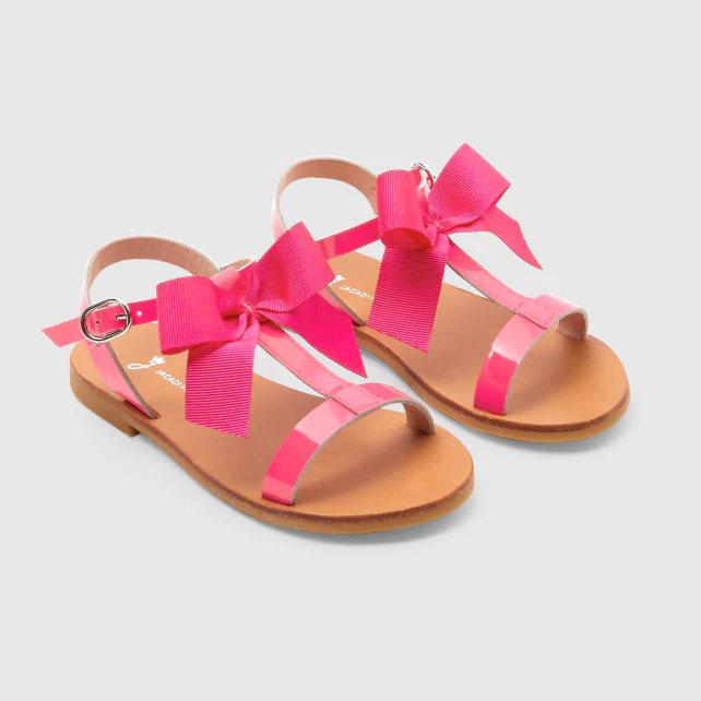 Girl patent leather sandals