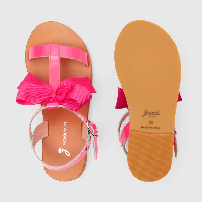 Girl patent leather sandals