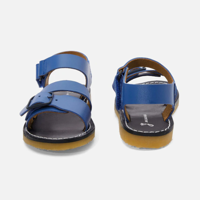 Boy smooth leather sandals