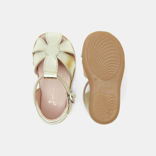 Baby girl iridescent leather sandals