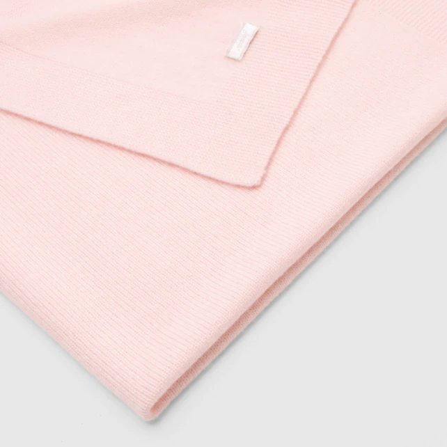 Cashmere blanket