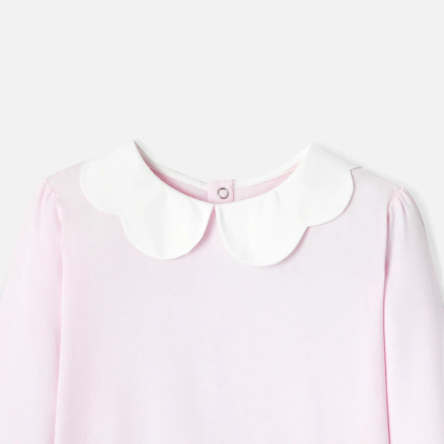 Girl scalloped collar t-shirt