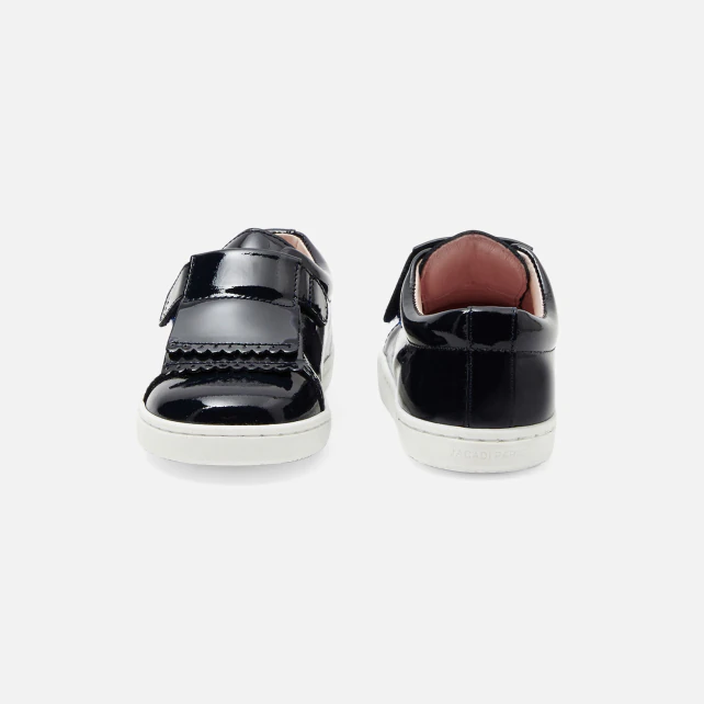 Baby girl trainers in patent leather